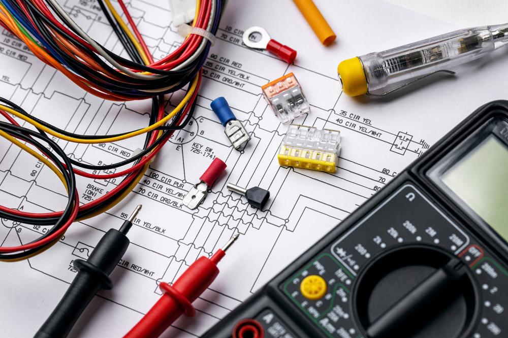 outils d'électricien outils d'électricien